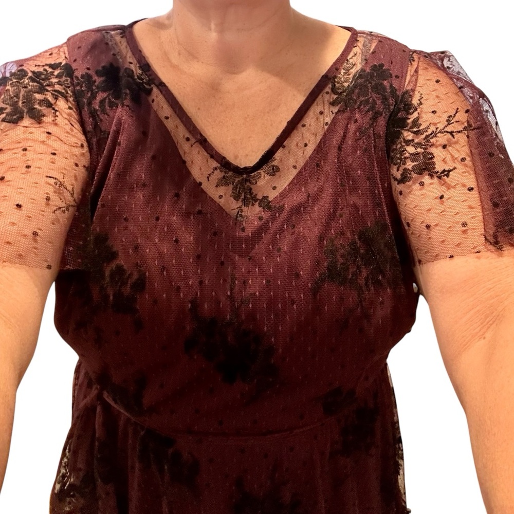 Gorgeous burgundy and black lace long dress. Lane Bryant. Size 16 - Picture 3 of 7